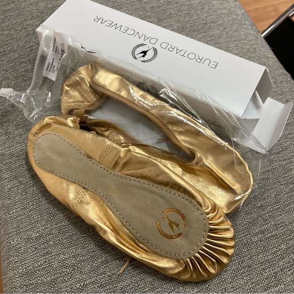 NEW!! Gold Ballet Flat Eurotard Tendu - Picture 5 of 7